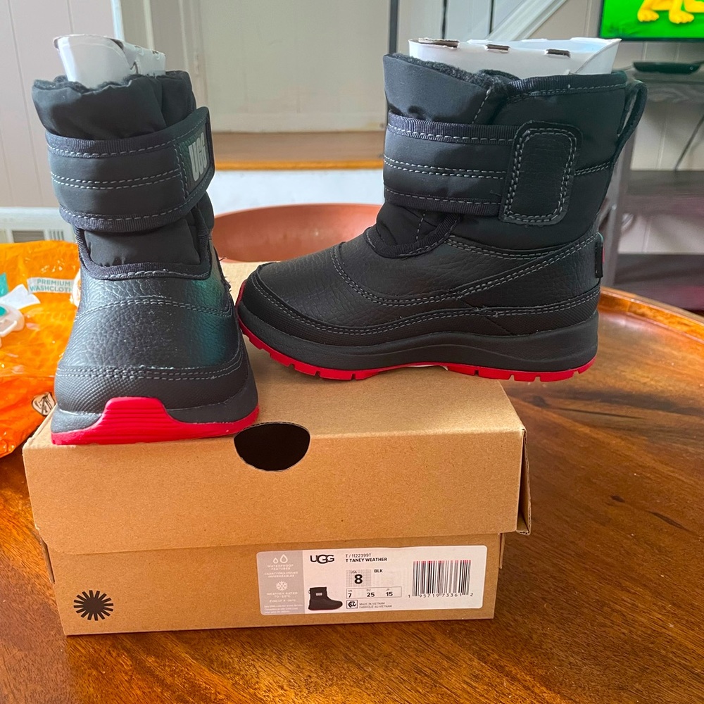 Toddler Ugg boot